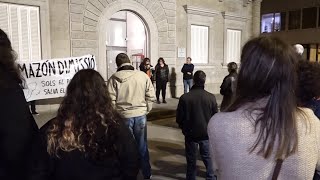 Concentració a Banyoles en suport als afectats per la DANA a València [upl. by Rehtaeh]