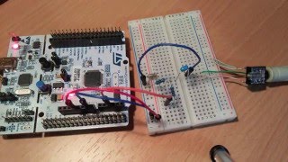 STM32 Nucleo Example 02 DAC [upl. by Atirak]