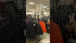 abbigliamento OVS centro commerciale Etrusco Chiusi Siena [upl. by Eenal]