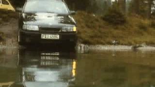 Opel Vectra 2000 16V 4x4  Drive on water [upl. by Nimar]