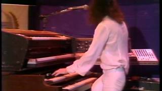 Gentle Giant Im Turning Around Live BBC 1978 [upl. by Aklam909]