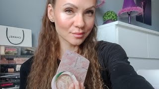 Отзыв и сравнение пудры Hourglass Infinity Powder к пудре от Physicians Formula butter glow powder [upl. by Aerdnad946]