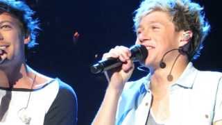 One Direction  quotOver Againquot FRONT ROW HD Lyric Change  Las Vegas 832013 [upl. by Mariel555]