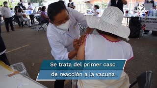 Hospitalizan a maestra tras recibir vacuna contra Covid19 en Oaxaca [upl. by Nalla]