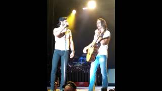 Jake Owen vs Thomas Rhett Rap Battle Pueblo Co [upl. by Anelrahc]