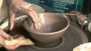 SIMON LEACH POTTERY  Throwing a small kitchen bowl [upl. by Hambley930]