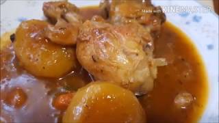 pollo en salsa con patatas de guarnición  Todo a la olla [upl. by Reivazx]