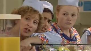 Dinnerladies Series 1 Episode 2  Royals [upl. by Anatola]