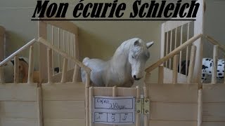 La réalisation de mon écurie Schleich [upl. by Eillas]