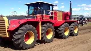 Versatile 1080 BIG ROY in parade at Austin Threshermans Reunion 2013 Austin Manitoba Canada [upl. by Oralla]