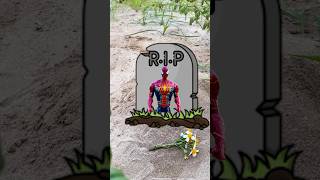 Hulk visits Spidermans grave  Marvel Toys [upl. by Krissie]