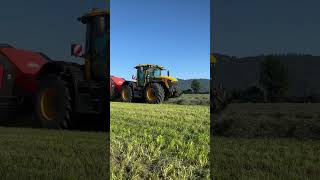 JCB 4220 iCON making large square bales jcbvideo fastrac farming jcb [upl. by Leone720]