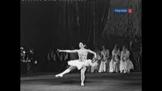 Fouette by Maya Plisetskaya Фуете Майи Плисецкой [upl. by Yeffej]