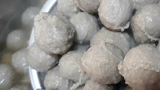 RESEP DAN CARA MEMBUAT BAKSO DAGING SAPI YANG KENYAL DAN ANTI GAGAL [upl. by Llerraj]