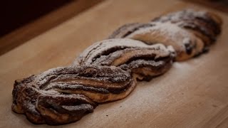 Trenza de Hojaldre y Nutella  Receta de Pan de Nutella  Recetas Italianas [upl. by Fita630]