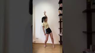 2nd round Kpop online audition Dance  Vocal reveal  Maria  Hwasa [upl. by Amihc]