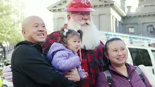 Stimson Lumber Christmas Tree Arrival at Pioneer Courthouse Square in Portland OR [upl. by Olette]