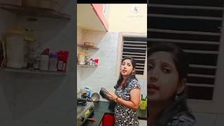 ಹೆಣ್ಣು ಮಕ್ಕಳೇ ಸ್ಟ್ರಾಂಗು😄👌😄 comedyvideos reels videoslove husbandwife comedykannadacomedy [upl. by Eusadnilem40]