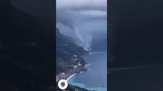 İtalya Amalfi sahilini vuran dev su hortumu 🌪️ 📍İtaly Naples 21112023 [upl. by Shiverick]