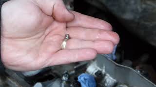 Renault Trafic M9R Diesel Injector removal [upl. by Eniaral]