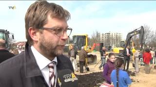 Das neue Gymnasium in Buchloe Mit dem Spatenstich beginnen heute die Bauarbeiten [upl. by Etta]