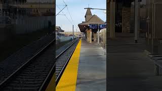 Siemens SD160 S8 Train Arriving at Fish CreekLacombe Station train calgarytransit ctrain lrt [upl. by Namzed]