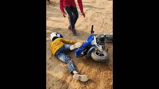 first time riding pocket bike 😂 पहली बार चलाई है यह बाइक shorts dirtbike atvbike [upl. by Akim]