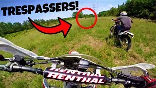 DIRT BIKERS CHASE DOWN TRESPASSER [upl. by Hcaz22]