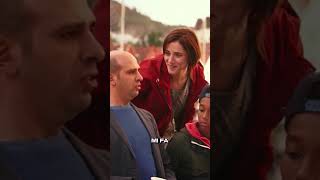 Lemorroidi gli devono venire 🤣 Checco Zalone e la gelosia scena divertente dal film Quo Vado [upl. by Attoynek996]