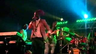 SIZZLA  JUST ONE OF THOSE DAY DRY CRY  GIVE ME A TRY  ROMA LIVE ATLANTICO  24 MARZO 2012 [upl. by Izaak591]