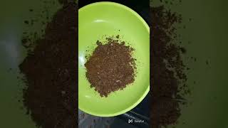 tisi seeds ki sukhi chutneyaap bhi jarur try kare😊😊youtubeshortsviral songpreetis kitchen [upl. by Nelli717]