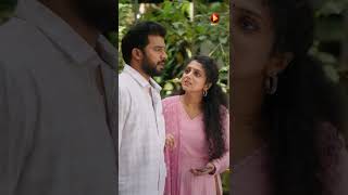 ഇഷ്ടമുള്ളവർ തമ്മിലല്ലേ ഒന്നിക്കേണ്ടത്  Madhura Manohara Moham  Rajisha  New Malayalam Movie [upl. by Carroll]