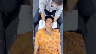 Cervical spine treatment by Dr Pankaj ChoudharyChiropractorinmumbaichiropractorinbangalore [upl. by Giannini83]