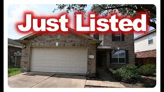 11404 Hidden Bay Dr Pearland TX 77584 [upl. by Venator334]