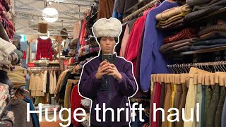 THRIFTING ALONE IN JAPAN mainly a thrift haul [upl. by Parshall]