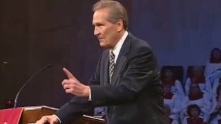 ¿CÓMO DESCUBRIR SU DON ESPIRITUAL  Pastor Adrian Rogers Predicaciones estudios bíblicos [upl. by Aikrahs]