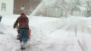 Made it very difficult for our snowplows to keep up Lake effect snow pounds Hamburg and Blasdell [upl. by Arad]