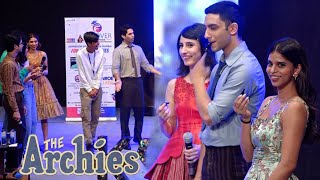 Bollywood Quiz Round With Team Suhana Khan Vs Agastya Nanda  The Archies Promotion [upl. by Darooge653]