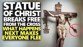 Crowd Flees in Panic as Statue of Christ BREAKS FREE from the Cross – Unbelievable [upl. by Lau421]