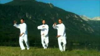 Tai Chi tijdens Creatieve Vakantie Frankrijk [upl. by Enilegna]