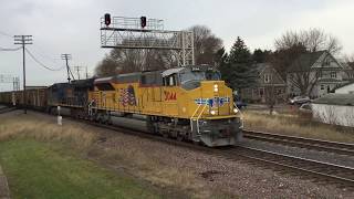 Railfanning in the Rochelle IL area w UP SD70ACe tier 4 leading a coal train  more 120417 [upl. by Earleen]