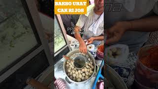 BAKSO URAT KASAR CAMPUR CAK RI VIRAL JAN TERENAK KULINER RECOMMENDED KEDIRI shorts food foodlover [upl. by Spiros]