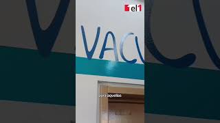 Vacunación contra el dengue en el Hospital Paroissien [upl. by Hofmann180]