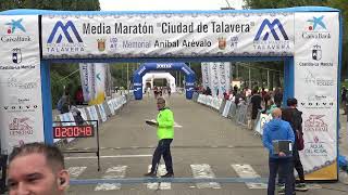 Meta Media Maratón Ciudad de Talavera 2h00  2h02 [upl. by Acemat]