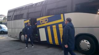 AlbinoleffeParma larrivo del Pullman crociato allo Stadio Atleti Azzurri dItalia [upl. by Claire392]