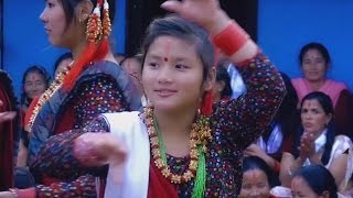 Sa La La La Bageko Khola  Santosh Bagar Magar and Dolmaya Gurung  New Nepali Lok Dohori Song 2017 [upl. by Hudnut]