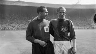 Manchester City goalkeeper Bert Trautmann plays 1956 FA Cup final with broken neck [upl. by Ahsya]