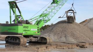 Sennebogen 650HD digging gravel [upl. by Uzzi261]