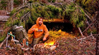 Bushcraft Survival Shelter Camping In Freezing temperatures [upl. by Ebocaj446]