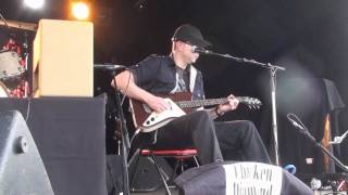 CHICKEN DIAMOND at Binic Folks Blues 2011 [upl. by Leigha480]